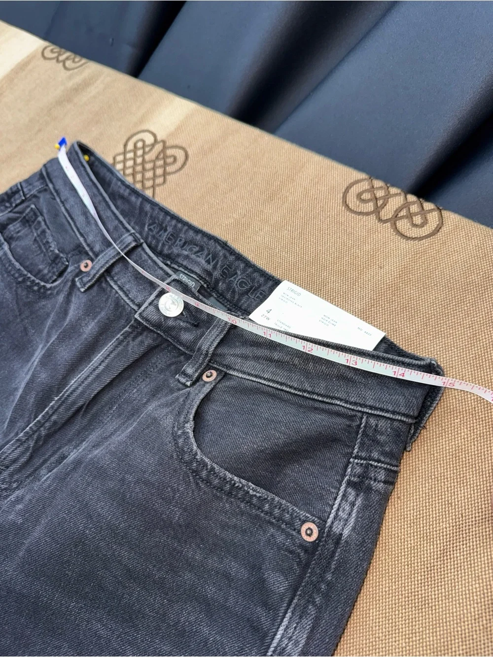 American Eagle Mom Jeans Womens Straight Leg 90s Washed Black Gray High Rise - Picture 14 of 16